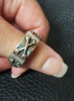 Neu: Ring mit gekreuzten Knochen Gr. 67 / 925 Silber