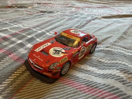 Carrera Digital 1/32 Mercedes SLS AMG GTS