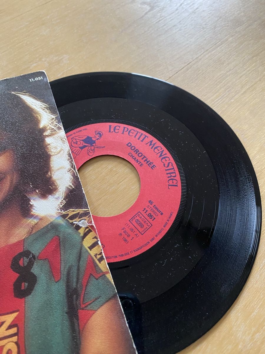 Dischi in vinile: Dorothée - Tchou Tchou Le Petit Train - Vinyle 45 Tours Rare – Usato da Biel/Bienne venduto da mymou12 2