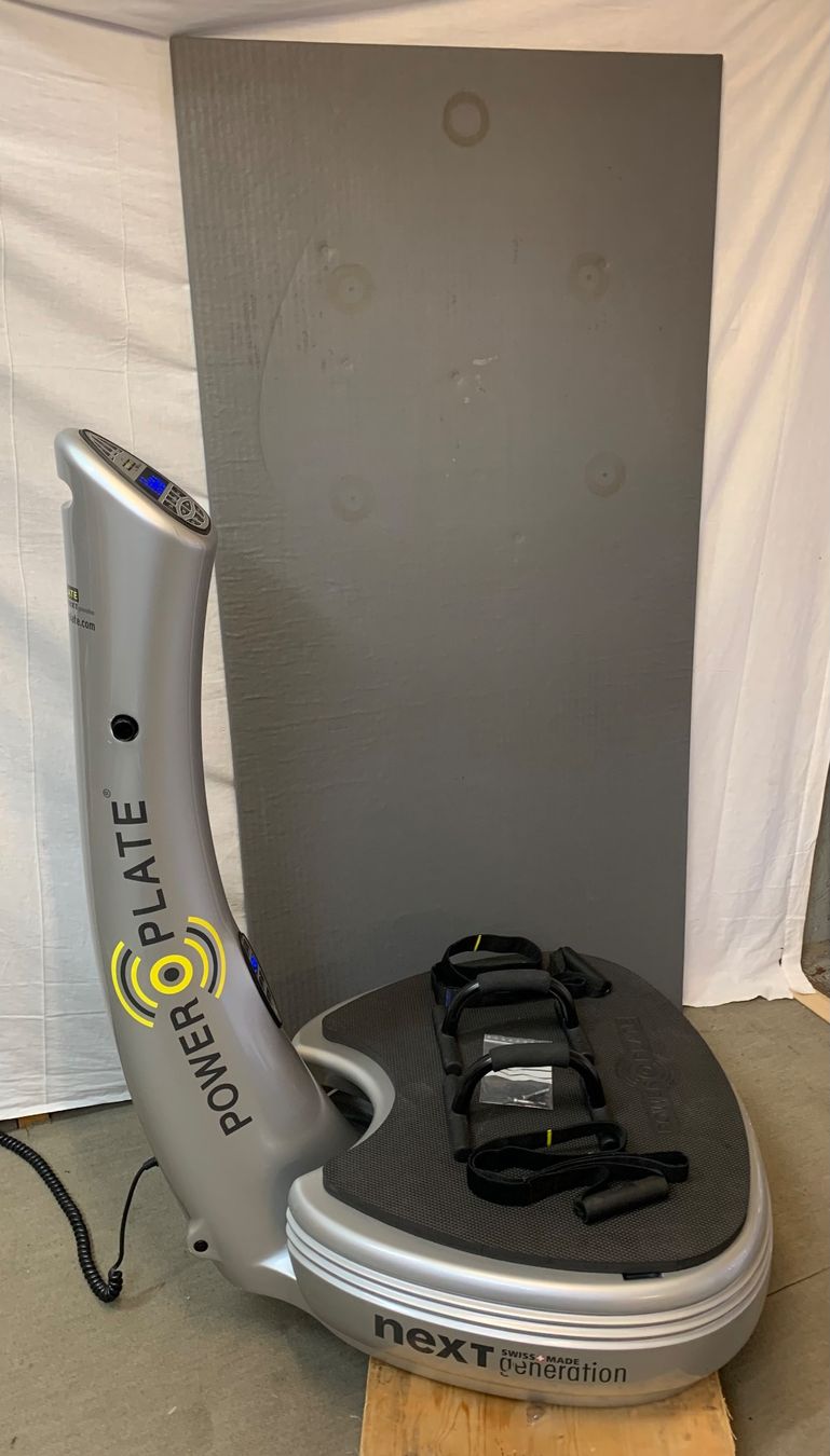 Power Plate Hometrainer: Original Power Plate Next Generation! – Usato da Brunnen venduto da Allerwaren 3