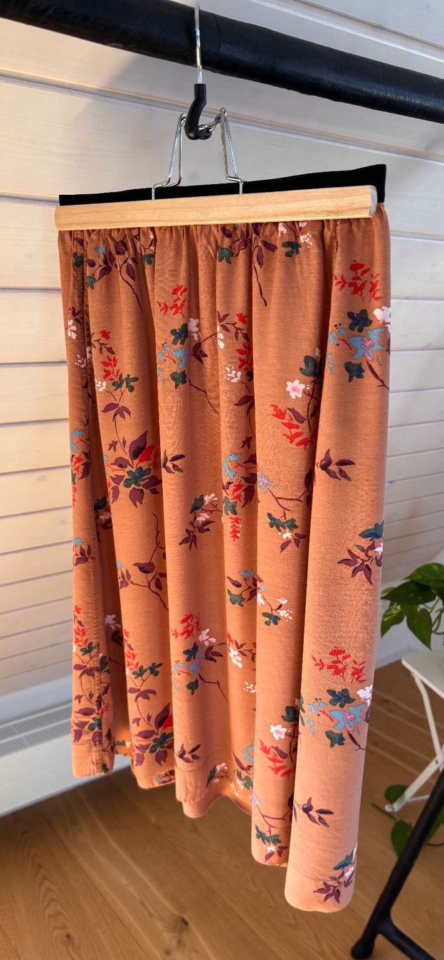 Bellerose Gonne: Bellerose floral skirt | size 0 – Nuovo (secondo la descrizione) da Kilchberg ZH venduto da ben_pc68 1