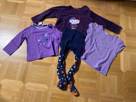 Kleiderpaket violett Gr. 86 (300)