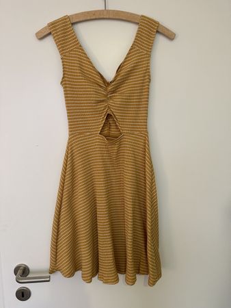 Gelbes Kleid von Abercrombie & Fitch