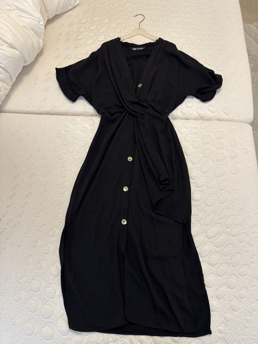 Zara Vestiti: Kleid – Nuovo (secondo la descrizione) da Dottikon venduto da RomanVer