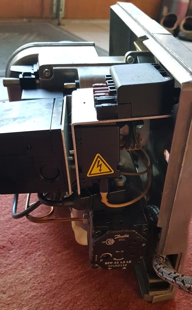 Radiatori: À vendre 2 brûleurs pour chaudière à Mazout – Usato da St-Imier venduto da Dylanchanel 5
