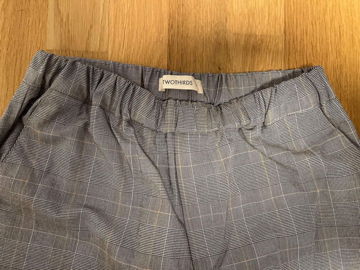 Twothirds Pantaloni: Stoffhose TWOTHIRDS Size M, NEU – Nuovo (secondo la descrizione) da St. Gallen venduto da Zis_ko 4