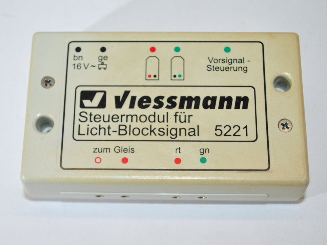Viessmann Modellini di ferrovie: Viessmann Steuermodul 5221 (VBA128) – Usato da Aarwangen venduto da Bahnsupport