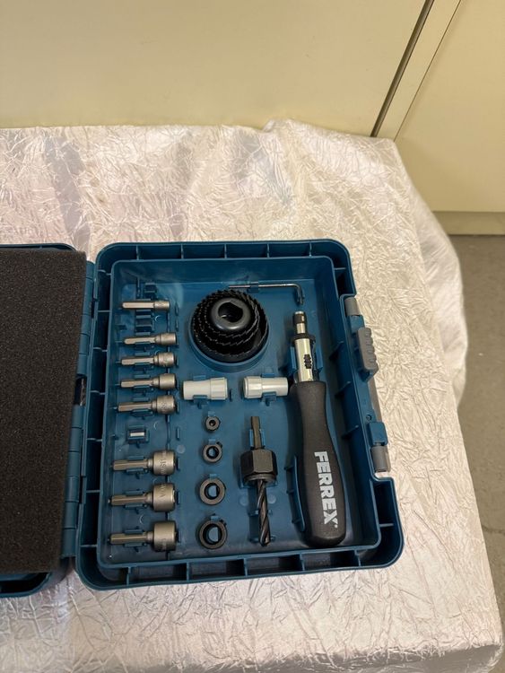 Ferrex Bohrer- und Bit Set, 204-teilig, neuwertig (Gebraucht) in ...