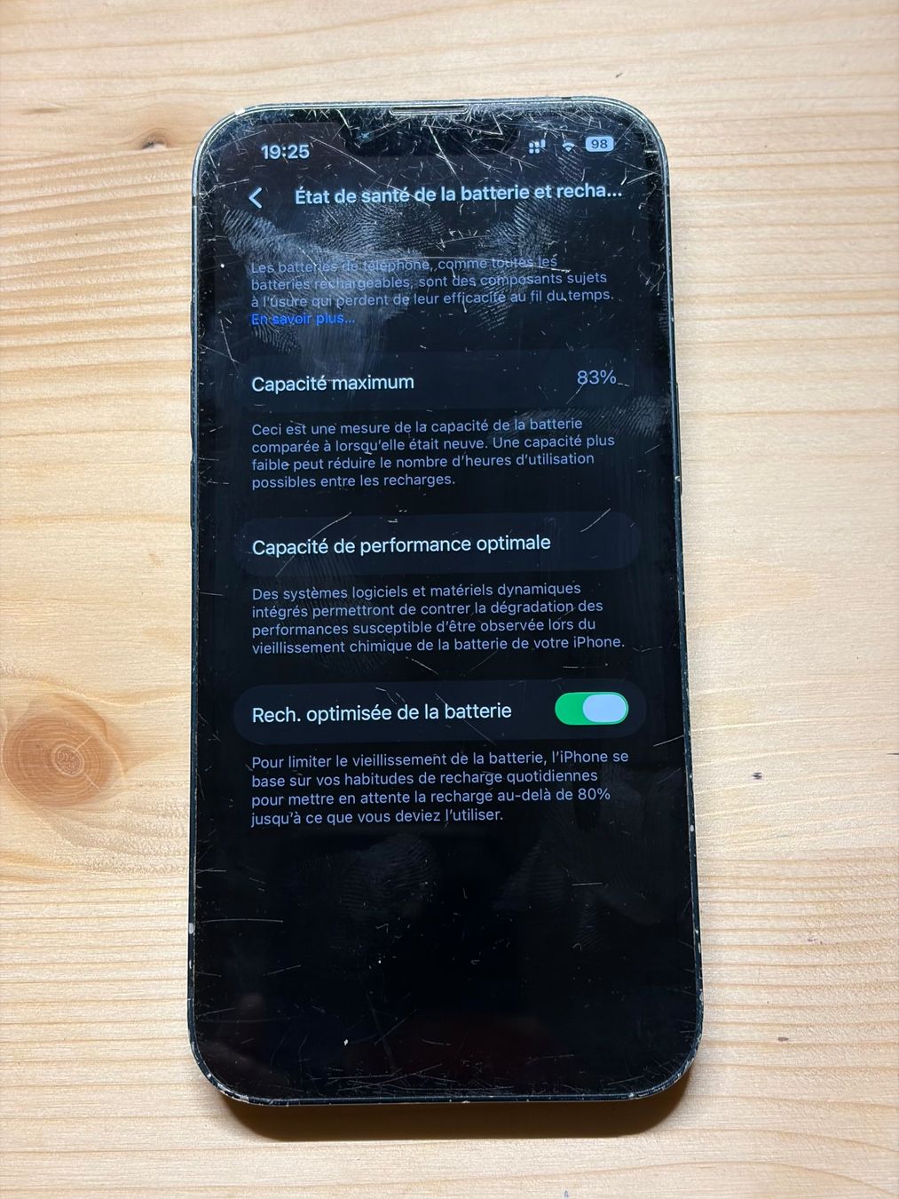 Apple Telefoni cellulari / Smartphones: iPhone 13 black (128Go) – Usato da Cully venduto da art_6l9y 8
