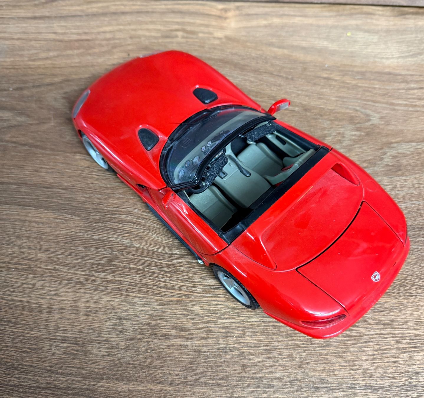 Modellini d'auto: Rotes Dodge Viper Cabrio Modellauto – Difettoso da Nussbaumen AG venduto da angsal 1