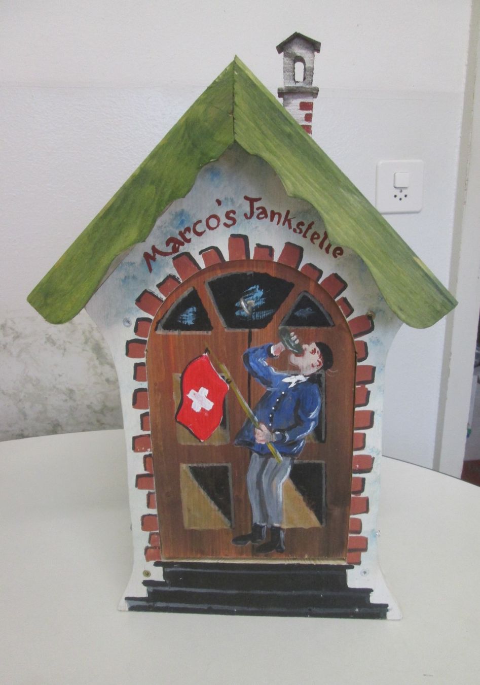 Tutte le decorazioni: Handgefertigtes Holzhaus, Flaschenhalter – Usato da Sementina venduto da babucia 1