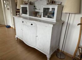 Schönes, altes Buffet Landhaus Shabby