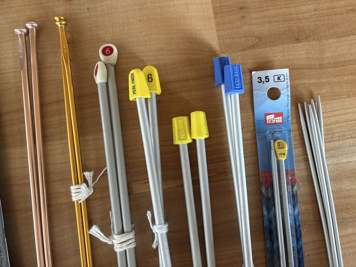 Ferri: Stricknadel Lot / Metall nadeln – Usato da Rümlang venduto da resale35 2