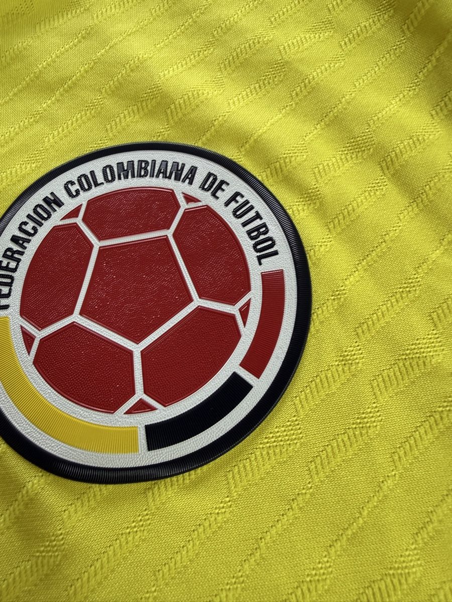 Adidas Canottiere & Pantaloni: Original Colombia 2022 – Usato da Aarberg venduto da marcoo237 2
