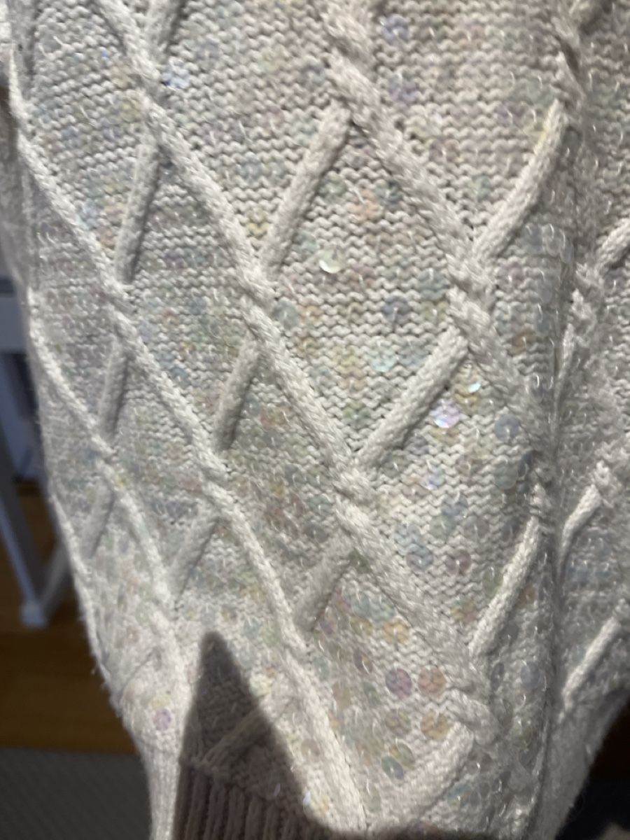 H&M Maglioni & Felpe: Strickpullover mit Pailletten, H&M, M – Usato da Solothurn venduto da Bobesch08 1