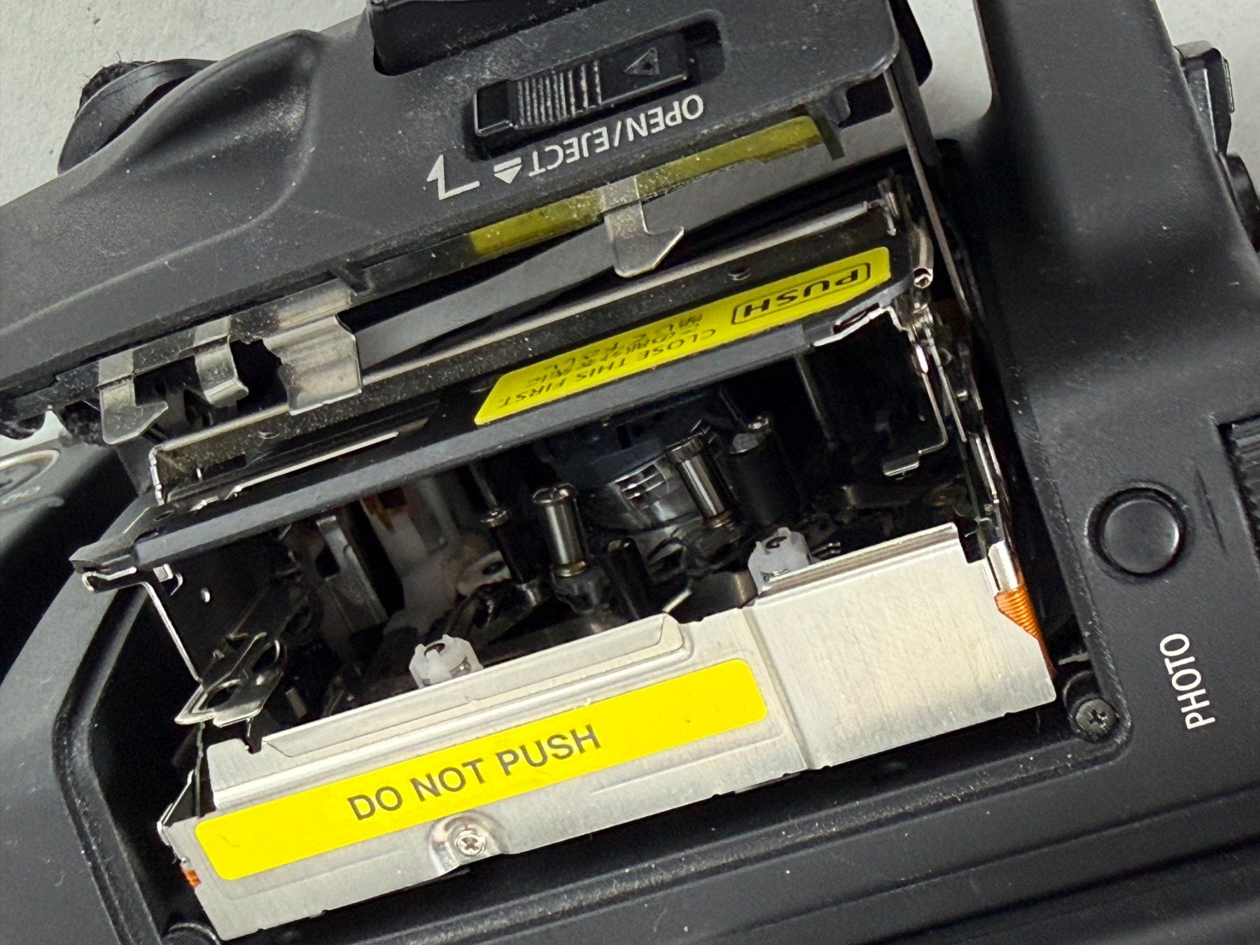 Canon Videocamere: Canon XH-A1 Profi Camcorder – Usato da Plaffeien venduto da cjo_vg8l 5