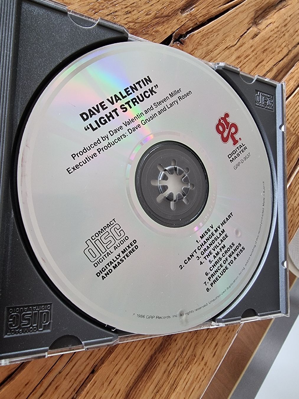 CD: DAVE VALENTIN LIGHT STRUCK  LATIN JAZZ CD – Usato da Zofingen venduto da Tinpan 2