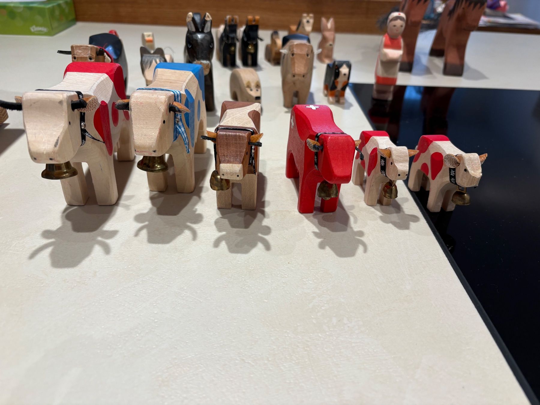 Trauffer Spielzeuge: Holzstall mit viele Tiere – Gebraucht aus Bad Ragaz von isa_r2x2 4
