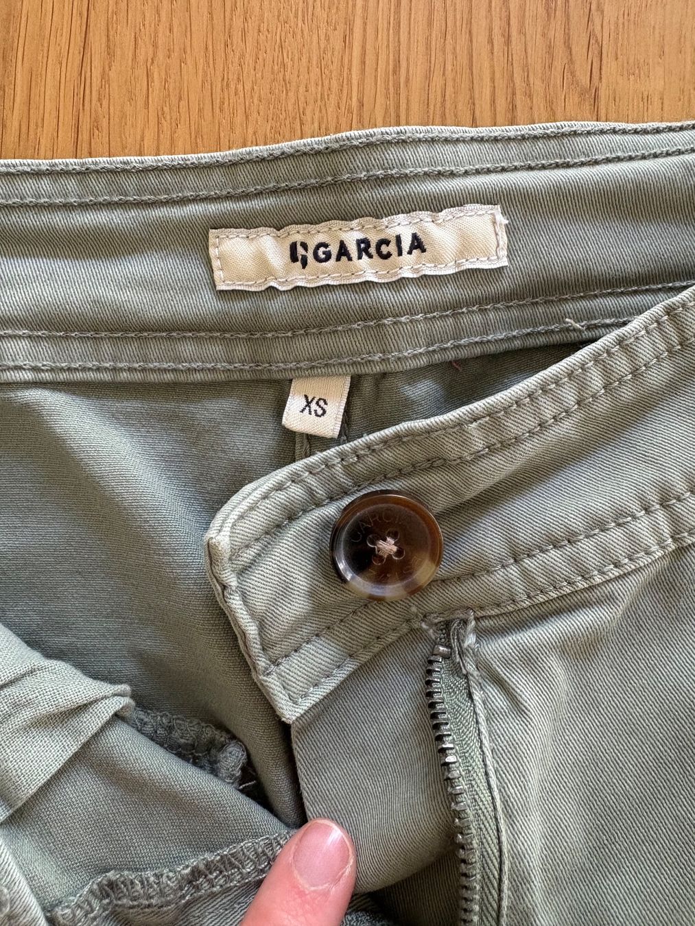 Pantaloni: Shorts Garcia – Nuovo (secondo la descrizione) da Uster venduto da mir_tmt5 2