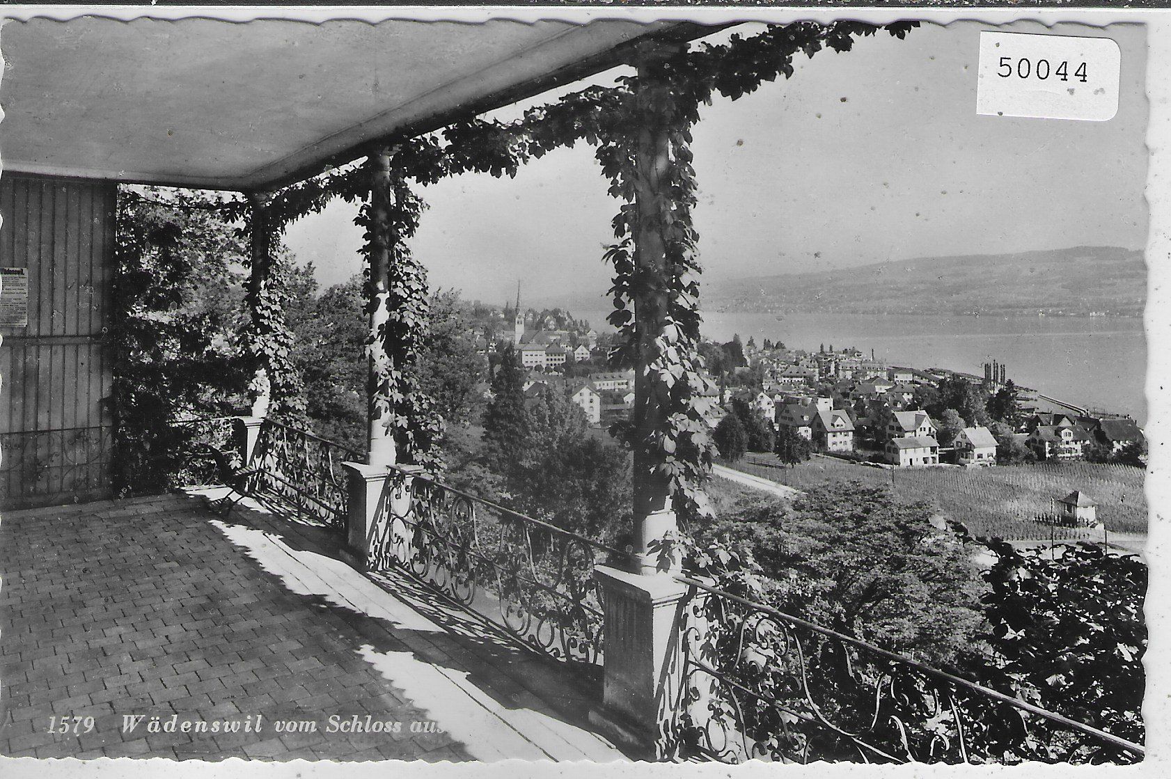 Cartoline postali: Wädenswil vom Schloss aus – Usato da Ettingen venduto da Kartenplanet