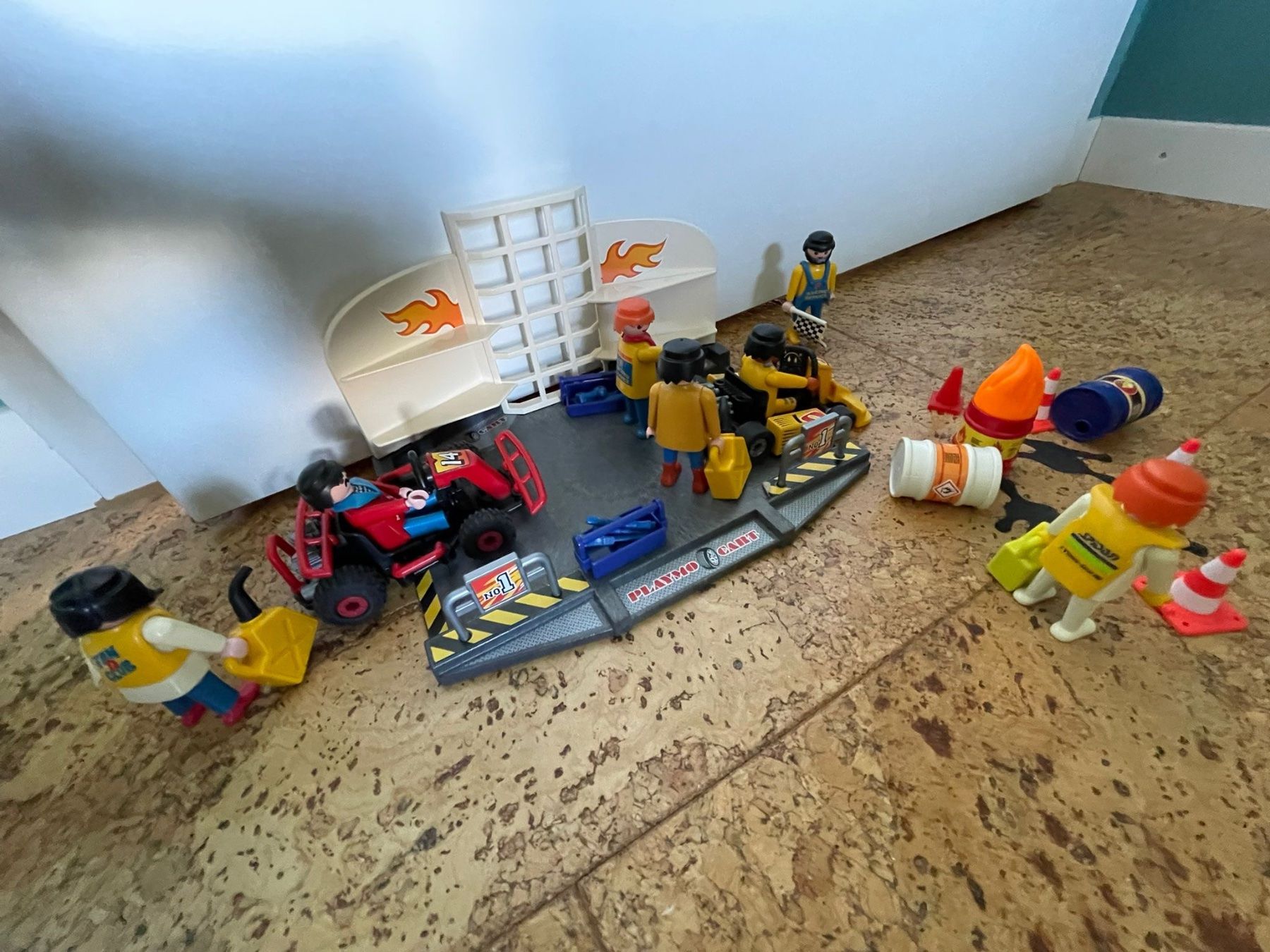 Playmobil Giocattoli: Playmobil, Autogarage – Usato da Spiez venduto da Hekjiani