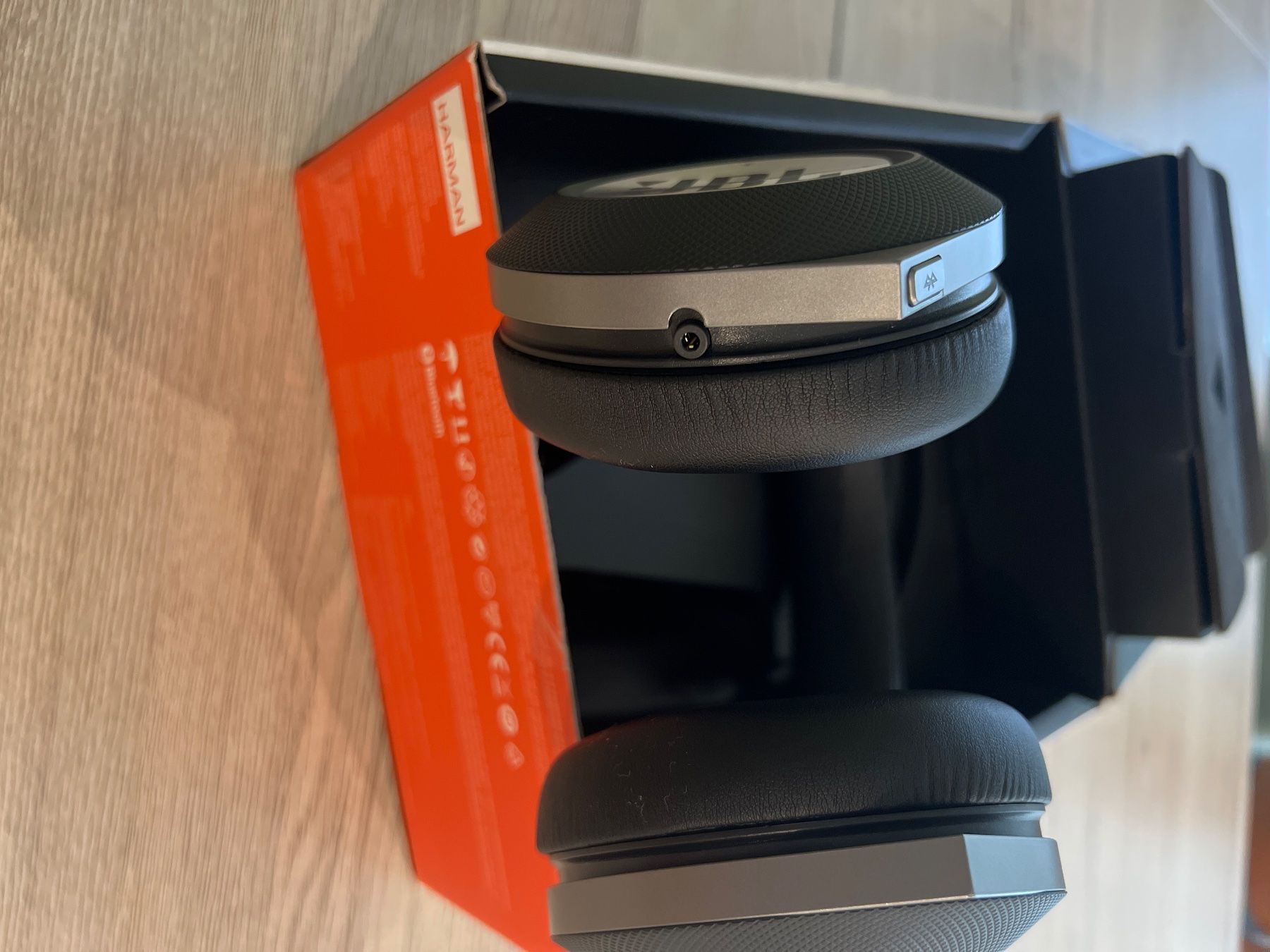 JBL Kopfhörer: JBL Synchros E50BT Bluetooth Kopfhörer schwarz – Gebraucht aus Unterkulm von Sita013 9