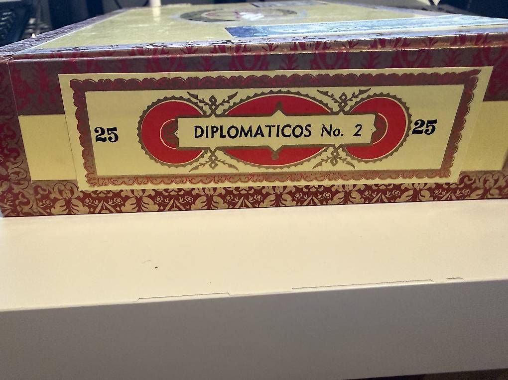 Sigari: Zigarren Diplomaticos No.2 Jg. Juni21  – Usato da Kaltbrunn venduto da Fedi___8 3