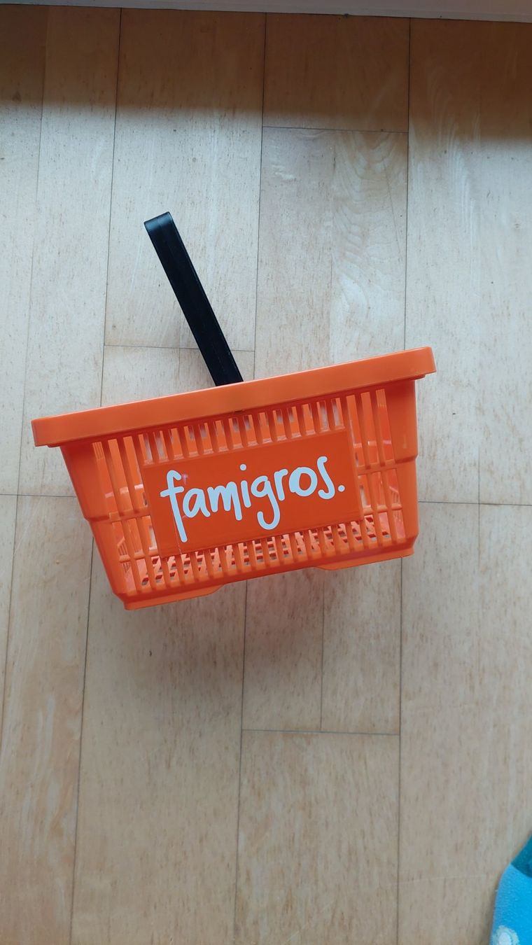 Migros Giocattoli: Migros Spiel Einkaufskorb – Usato da Bassersdorf venduto da Seaworld06