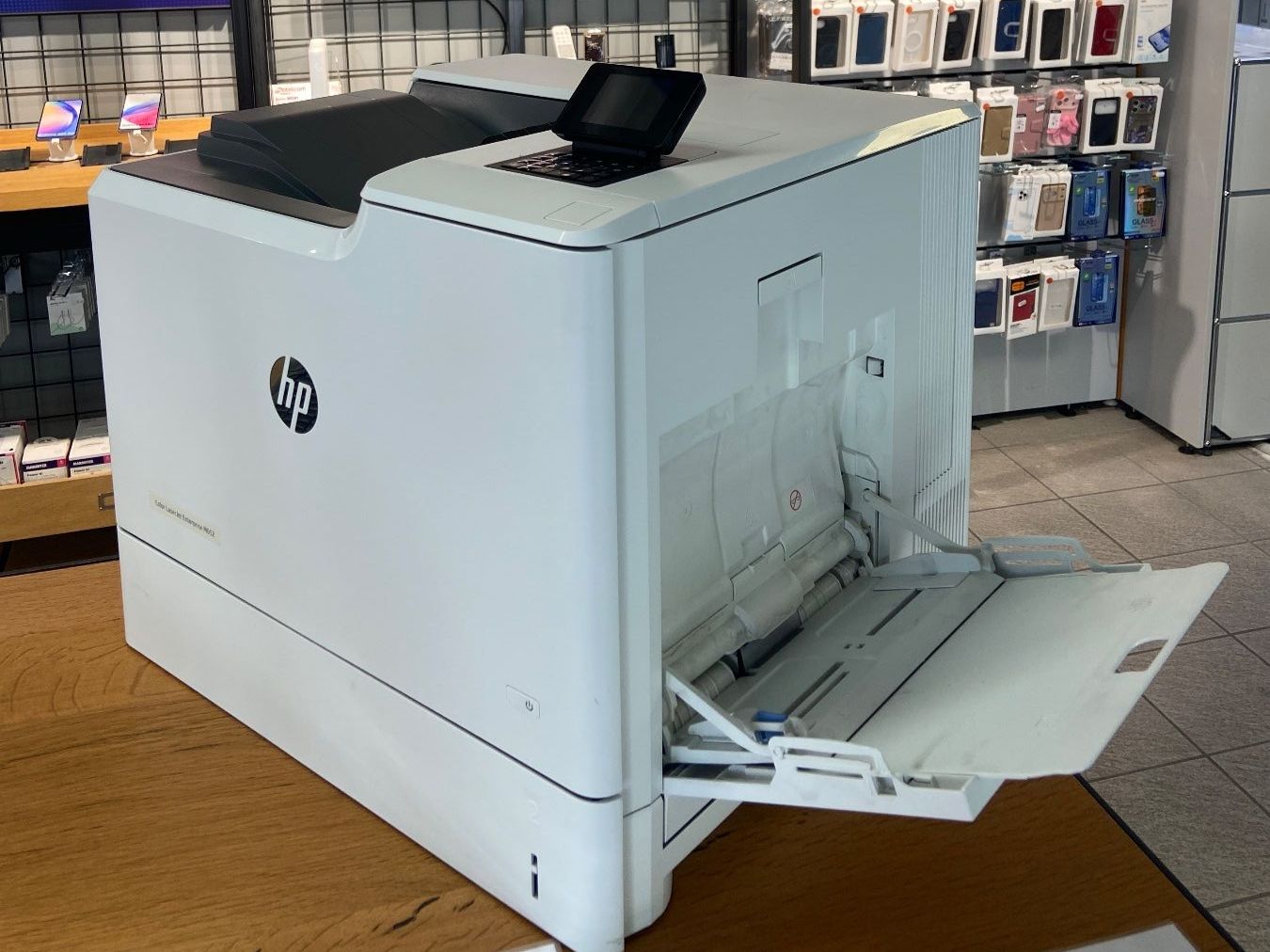 Imprimantes: HP LaserJet Enterprise M652 Multifunktionsdrucker gebraucht – D'occasion à Liestal par ProfPhone 1