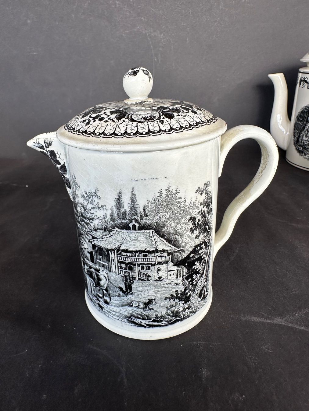 Caraffe: Schramberg Krug Mit Deckel – Usato da Saas im Prättigau venduto da norman02