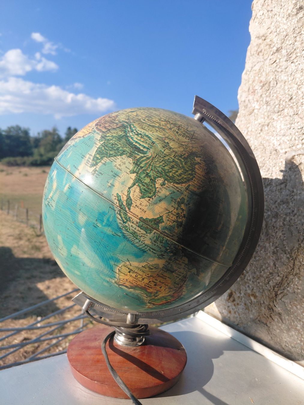 Sonstige Dekorationen & Accessoires: lampe map monde vintage – Gebraucht aus Biel/Bienne von myl_r8fx