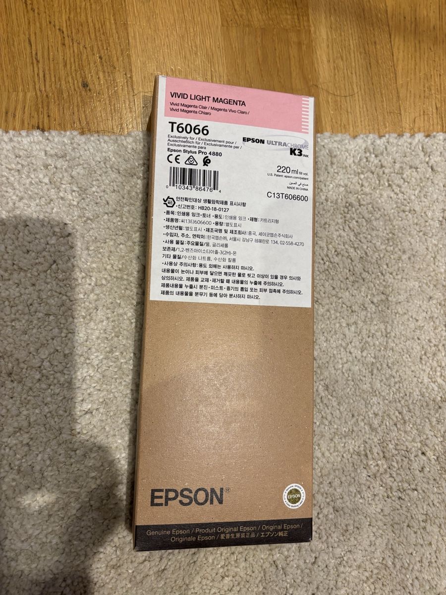 Epson Cartucce per stampanti & toner: Druckerpatrone Epson T6066 – Nuovo e nell'imballaggio originale da Basel venduto da Lance81 1