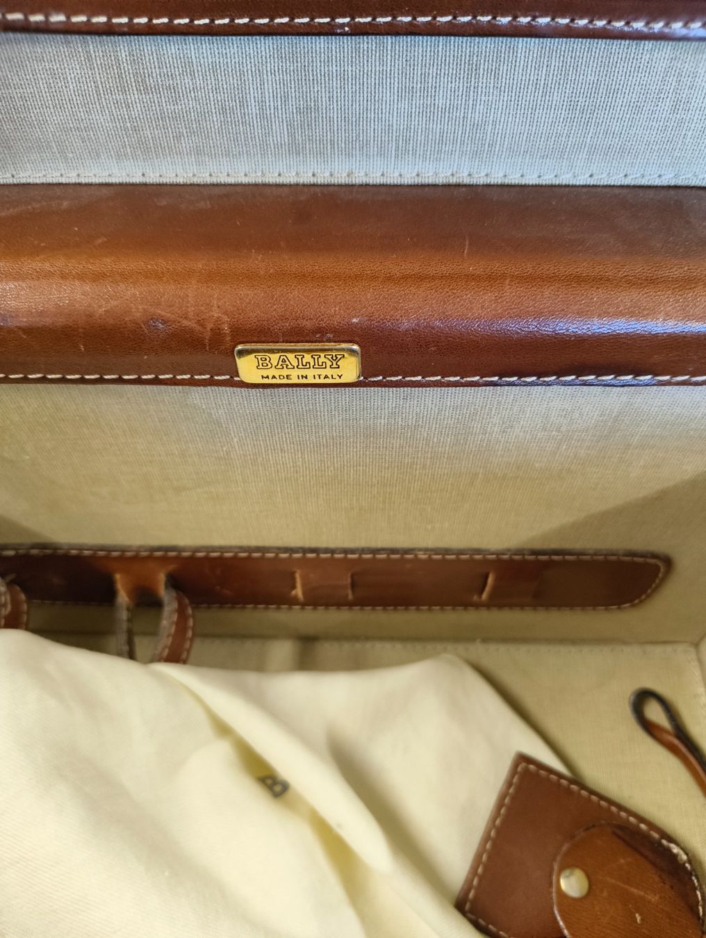 Bally Reisekoffer: Beautybox von Bally – Gebraucht aus Basel von bk_brockibasel 4
