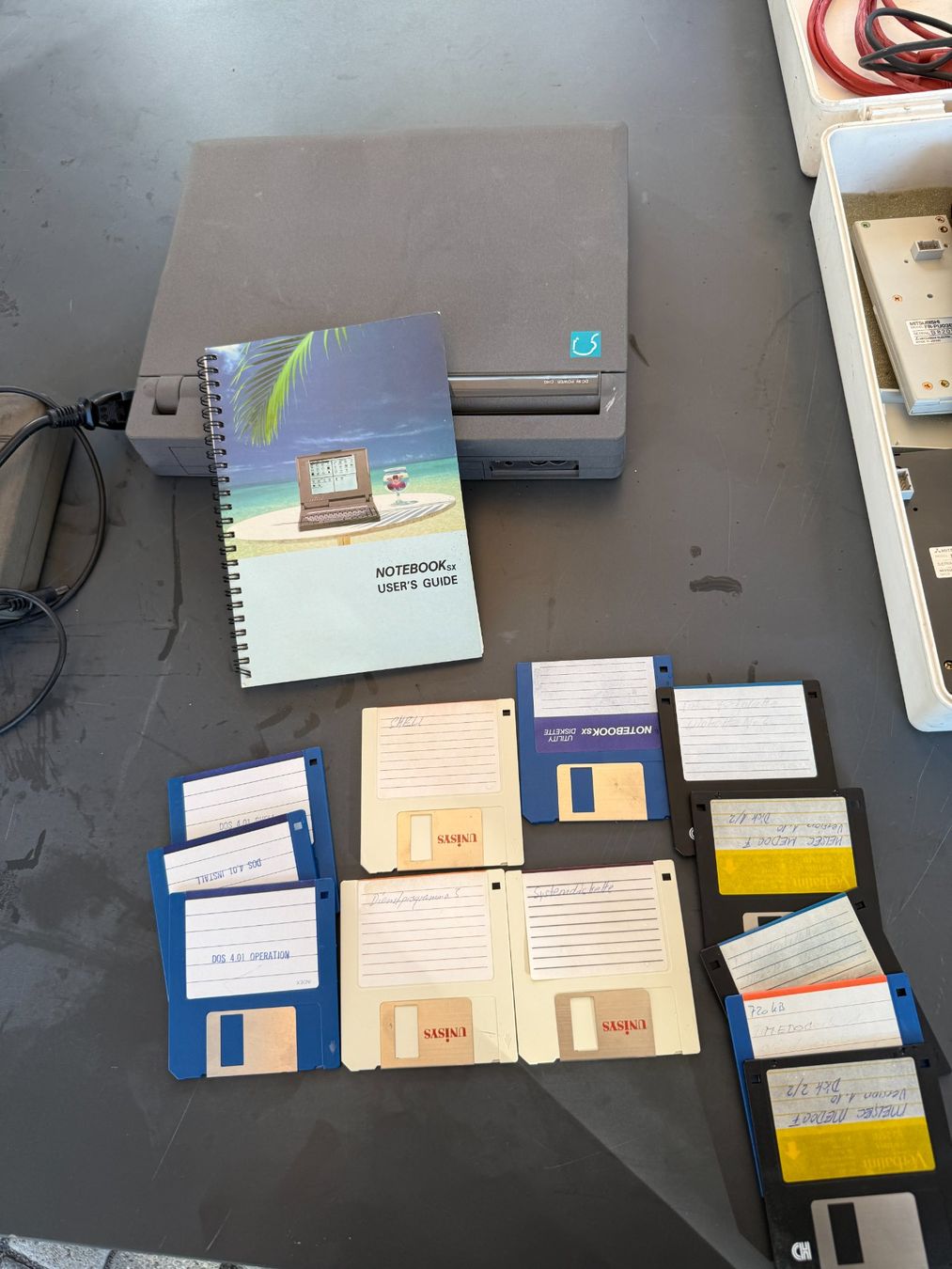 Notebook: ATHENA  COMPUTERS  386SX - Lauffähig – Usato da Hohenrain venduto da roli1983 6