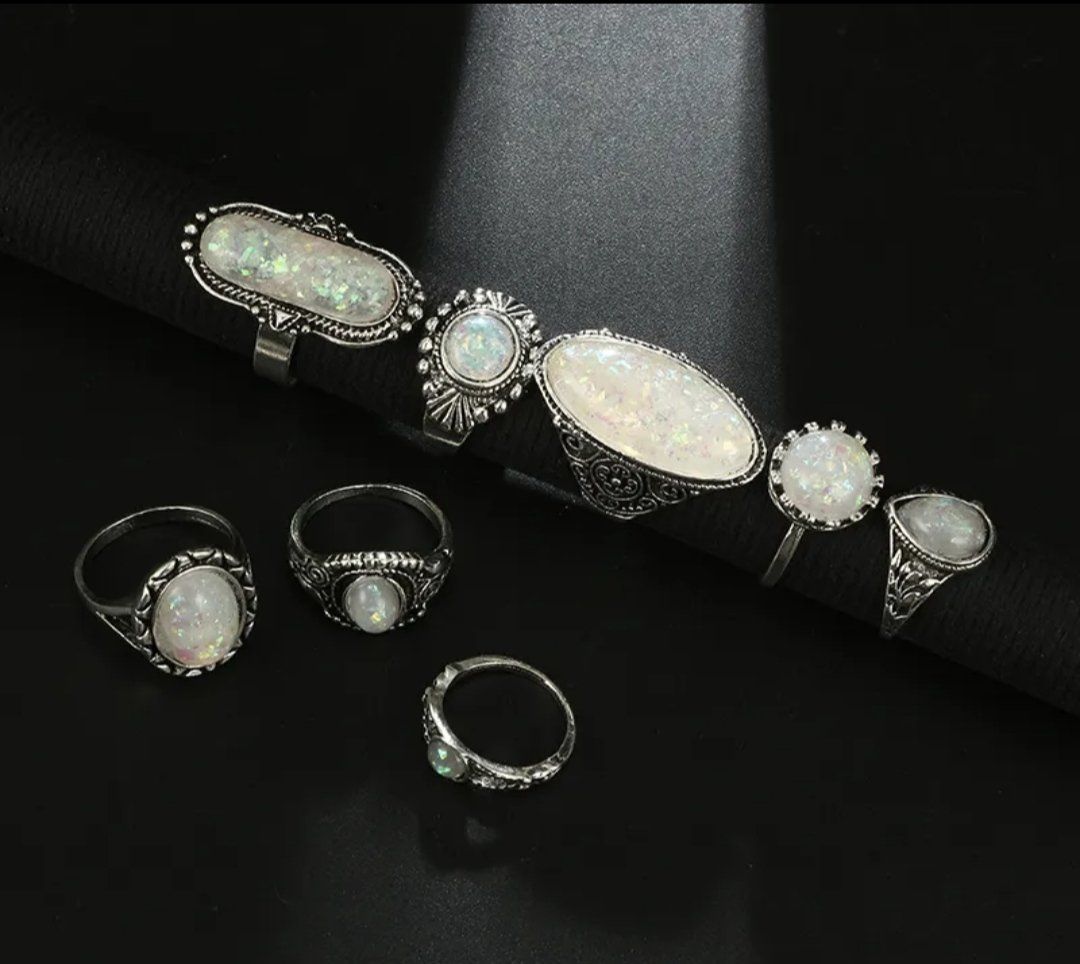 Anelli: Edles Ring Set - Retro Style – Nuovo e nell'imballaggio originale da Dübendorf venduto da kb86_MOVIE 1