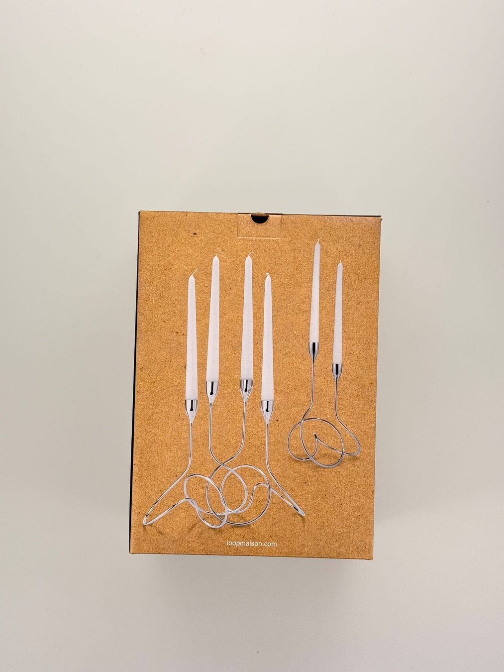 Kerzenständer: Kerzenständer loop maison Metall Silber neu im Karton – Neu und originalverpackt aus Zug von isdach