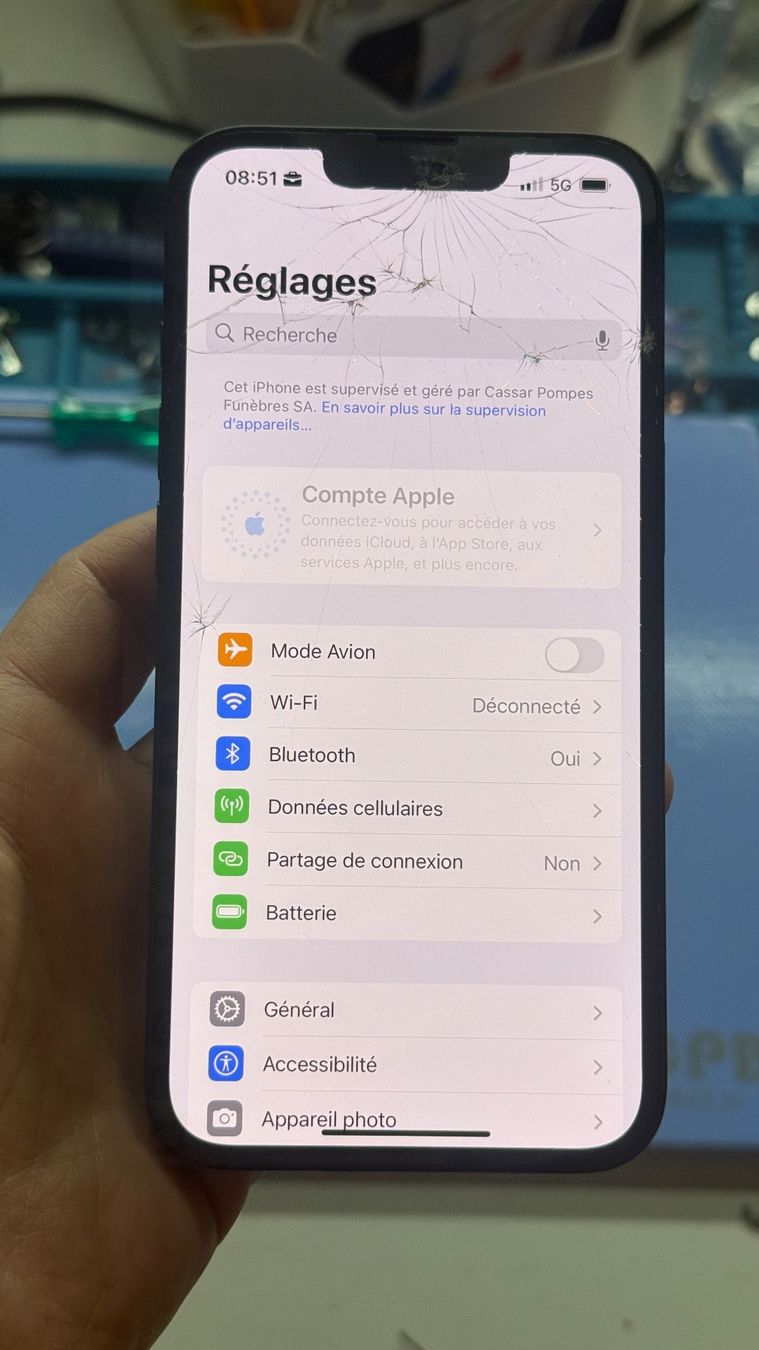 Apple Telefoni cellulari / Smartphones: Écran iPhone 16E Cassé - Pièces Détachées – Usato da Morges venduto da DA-repa 3