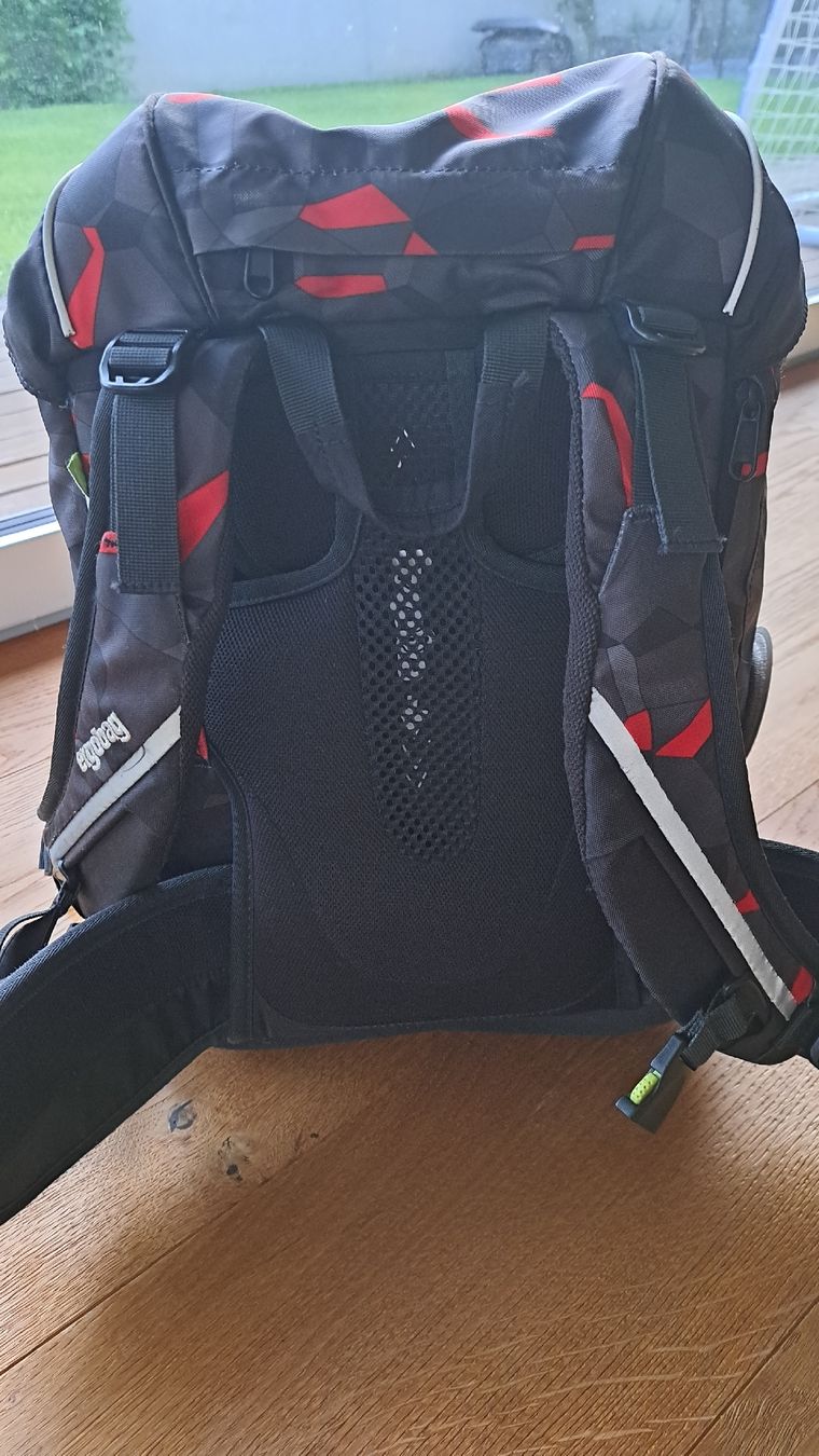 Allestimento di negozi e stand fieristici: Ergobag Schultheken-Set – Usato da Willisau venduto da Csfa 5
