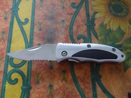 Couteau  IMPERIAL  16.5 CM environ ouvert