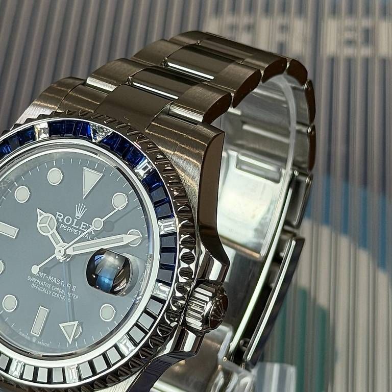 Orologi: Rolex GMT-Master II "Batman" Custom 126710BLNR – Usato da Genève venduto da minty.watches 3