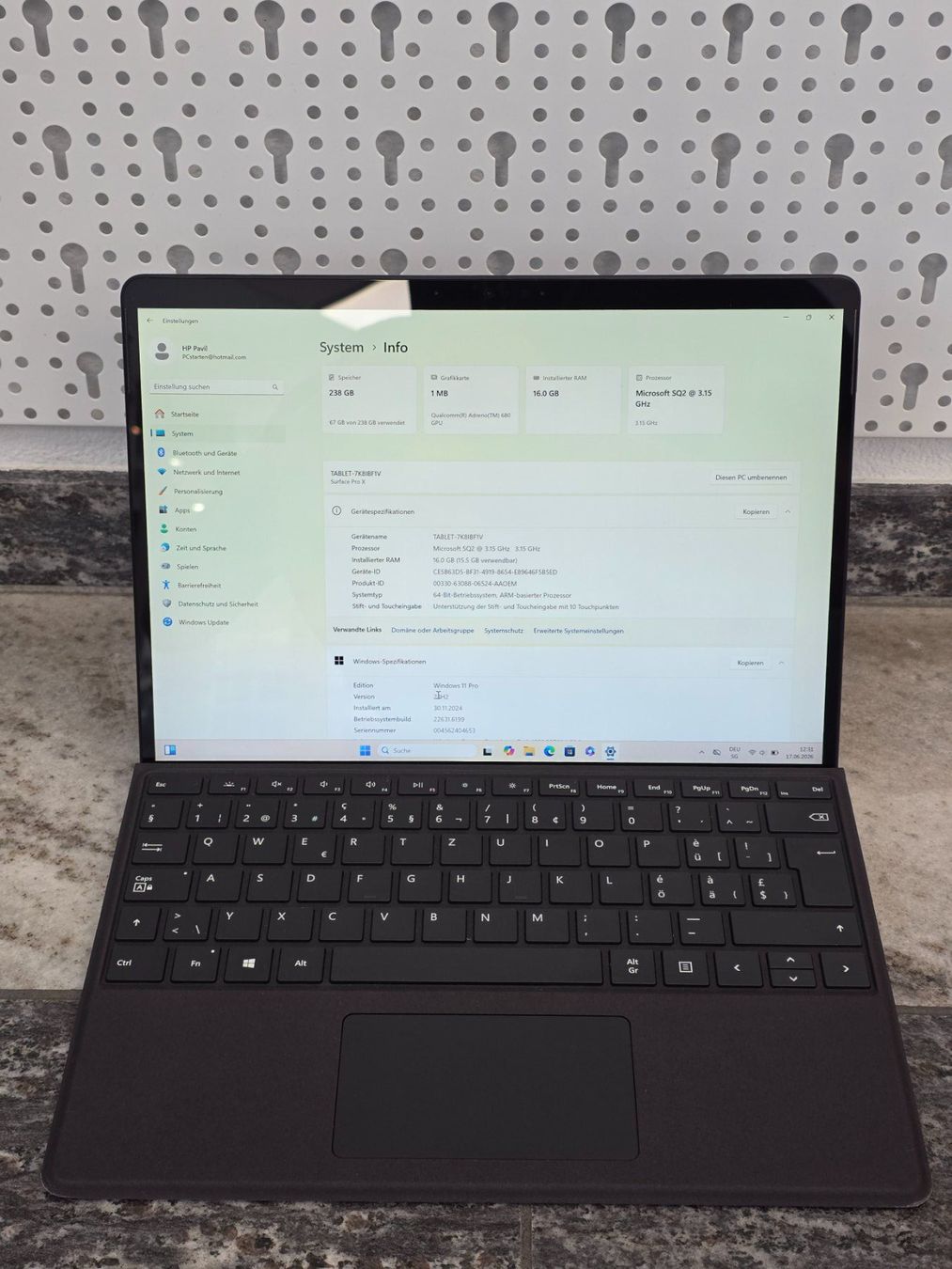 Microsoft Notebooks: Microsoft Surface Pro X with LTE | SQ2, 16GB, 256GB – Neu und originalverpackt aus Zürich von Miscellaneous_ 5