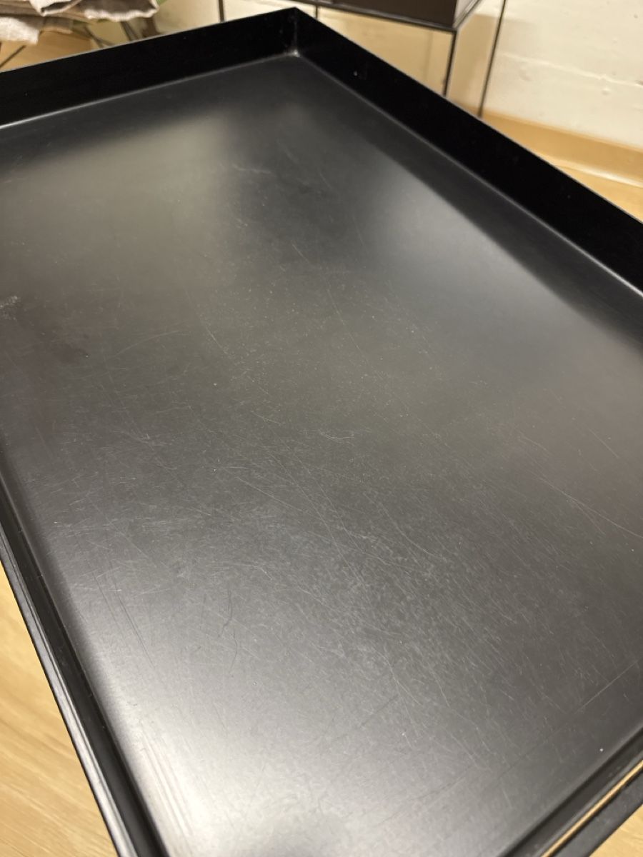 Tables: Hay Tray Table 40x60x55 – D'occasion à Dättwil AG par golfg6089 1