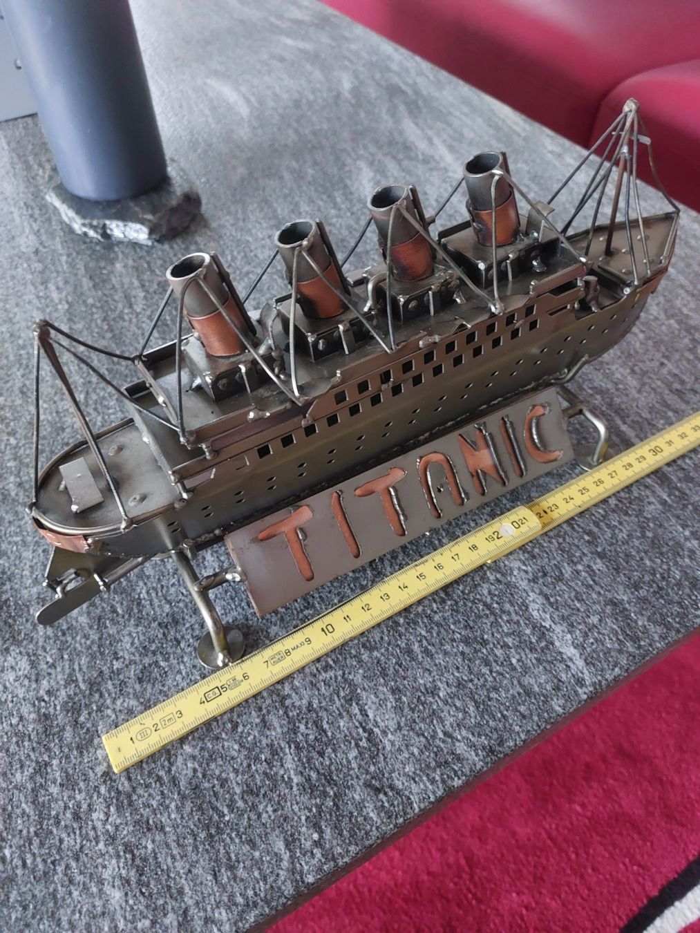 Tutte le decorazioni: Titanic Metall Modell 35cm mit Ständer – Usato da Bremgarten AG venduto da marcelbu62 5