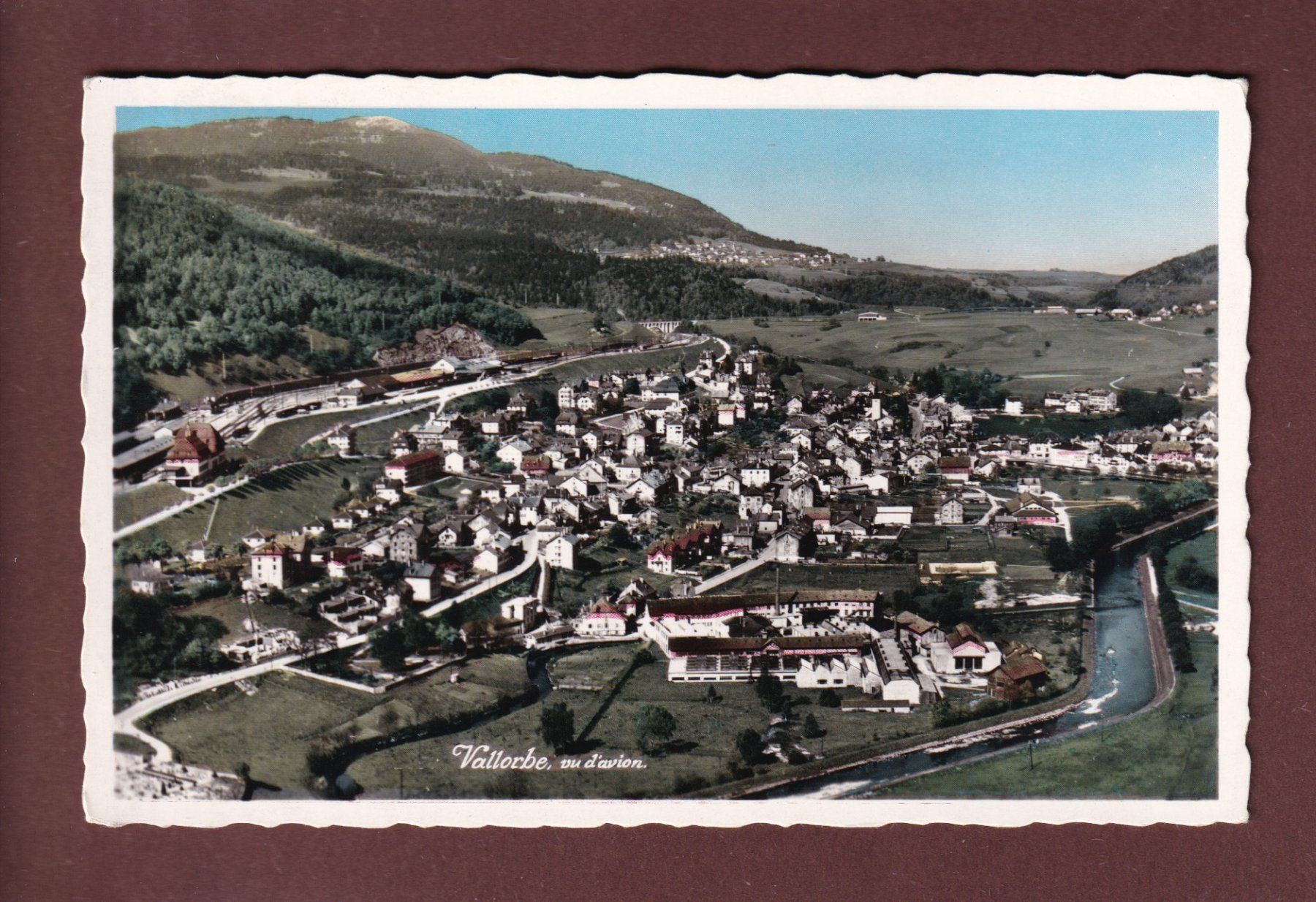 Cartoline postali: VALLORBE vu d'avion – Usato da Pully venduto da nicecards