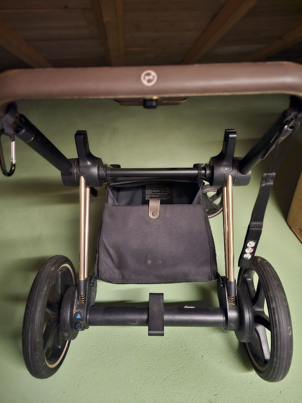 Cybex Carrozzine: Cybex Platinium Kinderwagen mit Elektromotor – Usato da Oberwil BL venduto da 007re 2