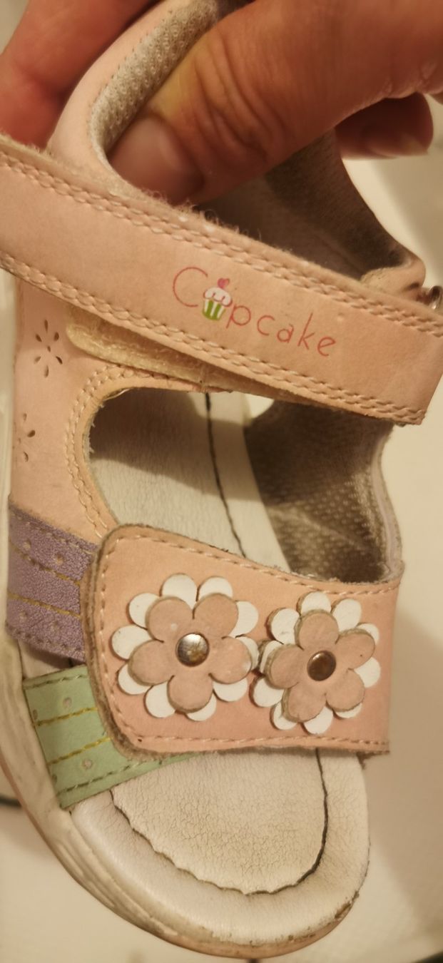 Chaussures filles: Sandalen Gr 23 – D'occasion à Winterthur par Katyakaterina 4