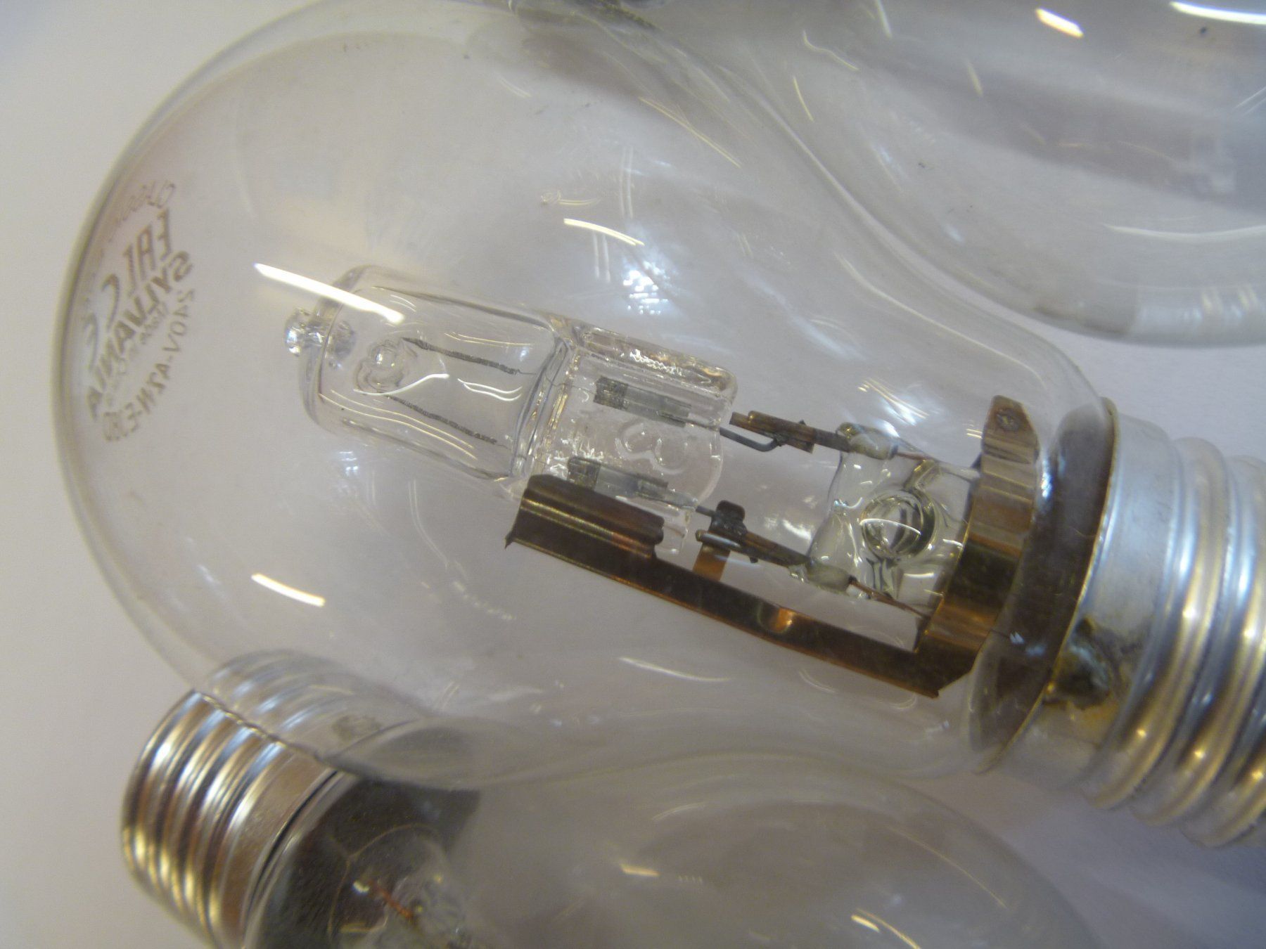 Lampade: Glühbirnen 42 Watt E 27 – Usato da Rüti ZH venduto da baumchen 2