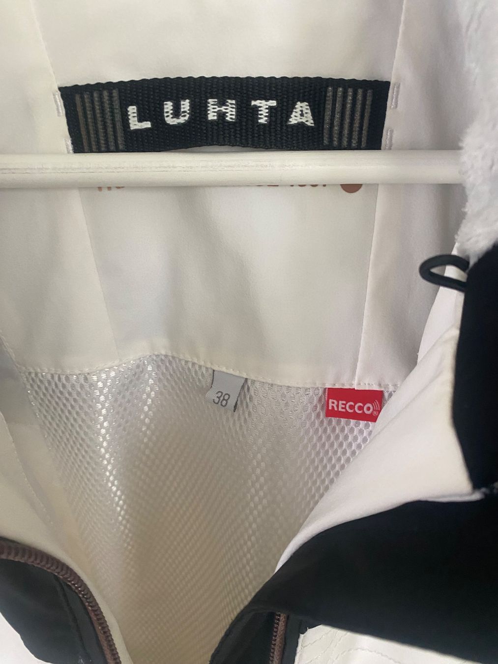 Luhta Giacche: Skijacke Luhta Damen – Usato da Bürglen TG venduto da Seepferdli 2