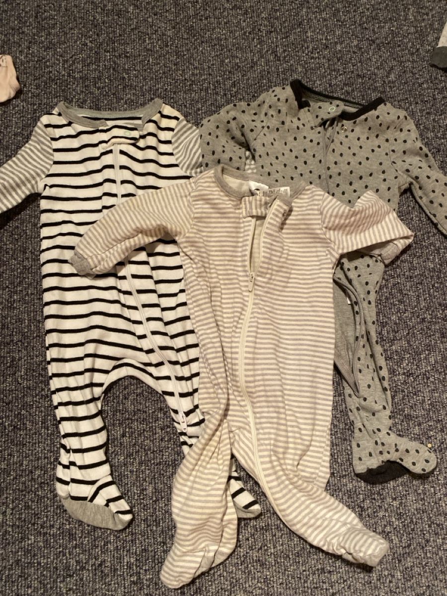 Pigiama & Simili: 3er-Pack Pyjama-Set. 0-3 M 56-62 – Usato da Wengi b. Büren venduto da sch_dmj5