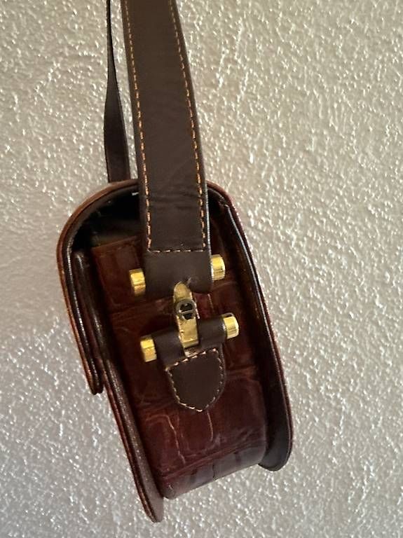 Borse da donna: Vintage Aigner Handtasche  – Usato da Zollikerberg venduto da eva_chz9 1